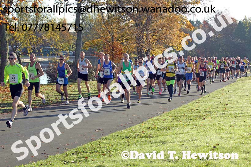 Start of the Newcastle Town Moor Marathon, Newcastle Town Moor Marathon and Half Marathon. Photo: David T. Hewitson/Sports for All Pics